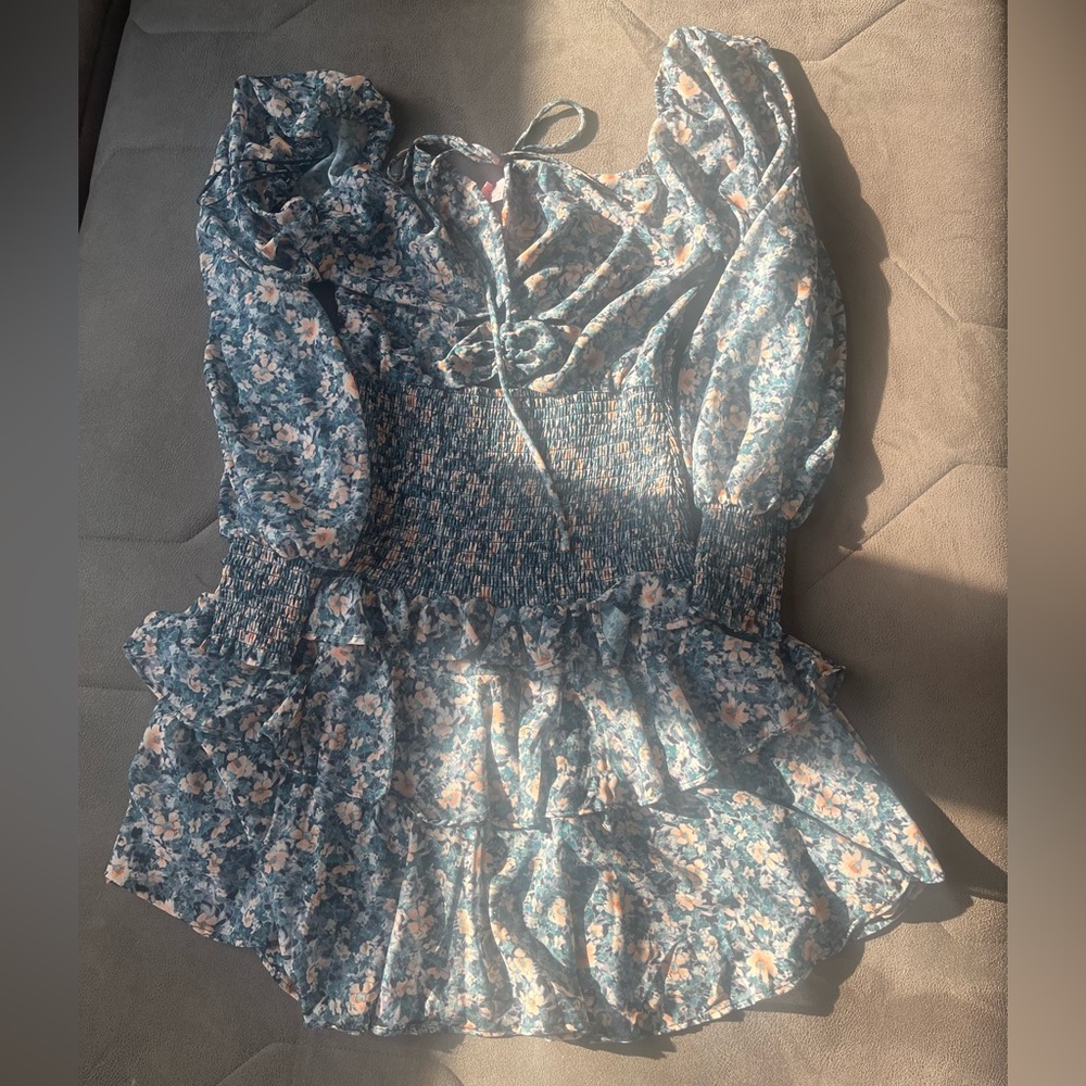ASTR The Label Floral Mini Dress. With puff sleeves and a tie front. Worn twice